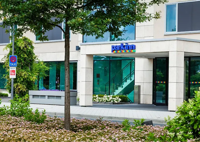 Park Inn By Radisson Frankfurt Airport